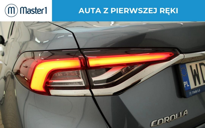 Toyota Corolla cena 84850 przebieg: 14472, rok produkcji 2022 z Suraż małe 172